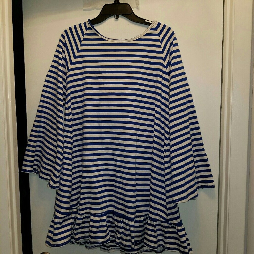 Women's dress